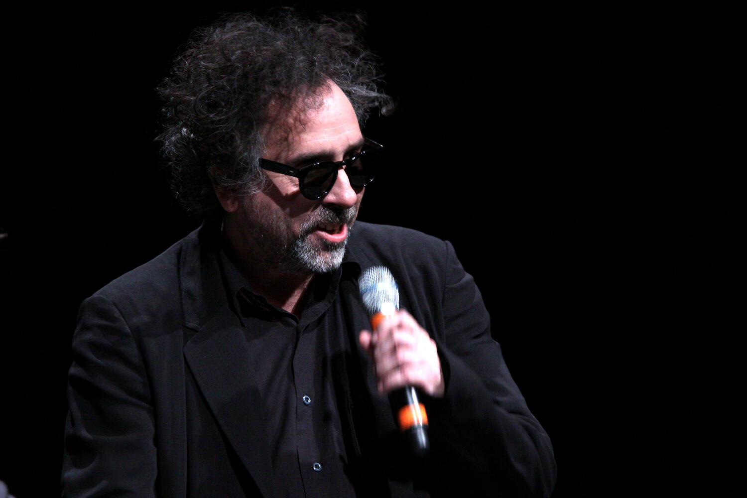 BRIEF HISTORY OF TIM BURTON